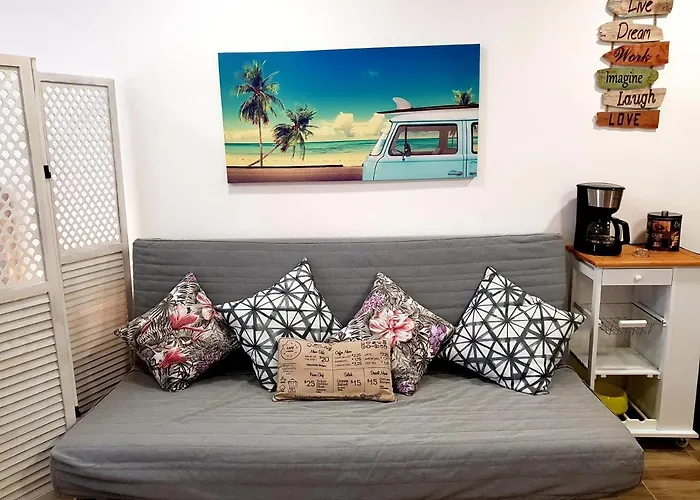 Sea, & Sun Flat * 阿尔布费拉